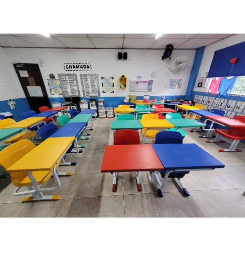 Cadeira Monobloco Juvenil