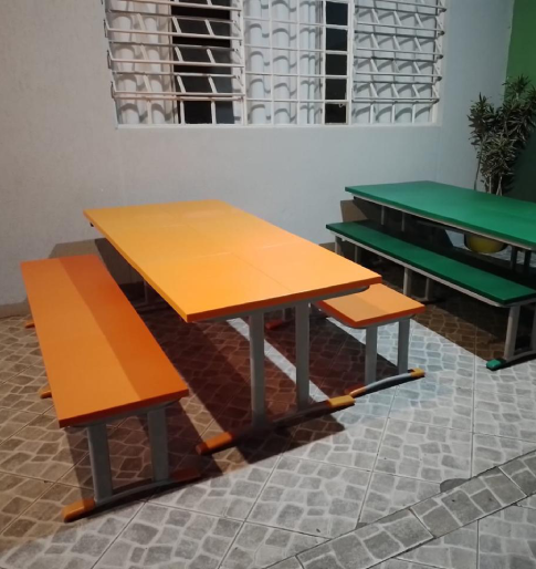 Conjunto Refeitório com Bancos Infantil - 1,80 x 0,80 cm